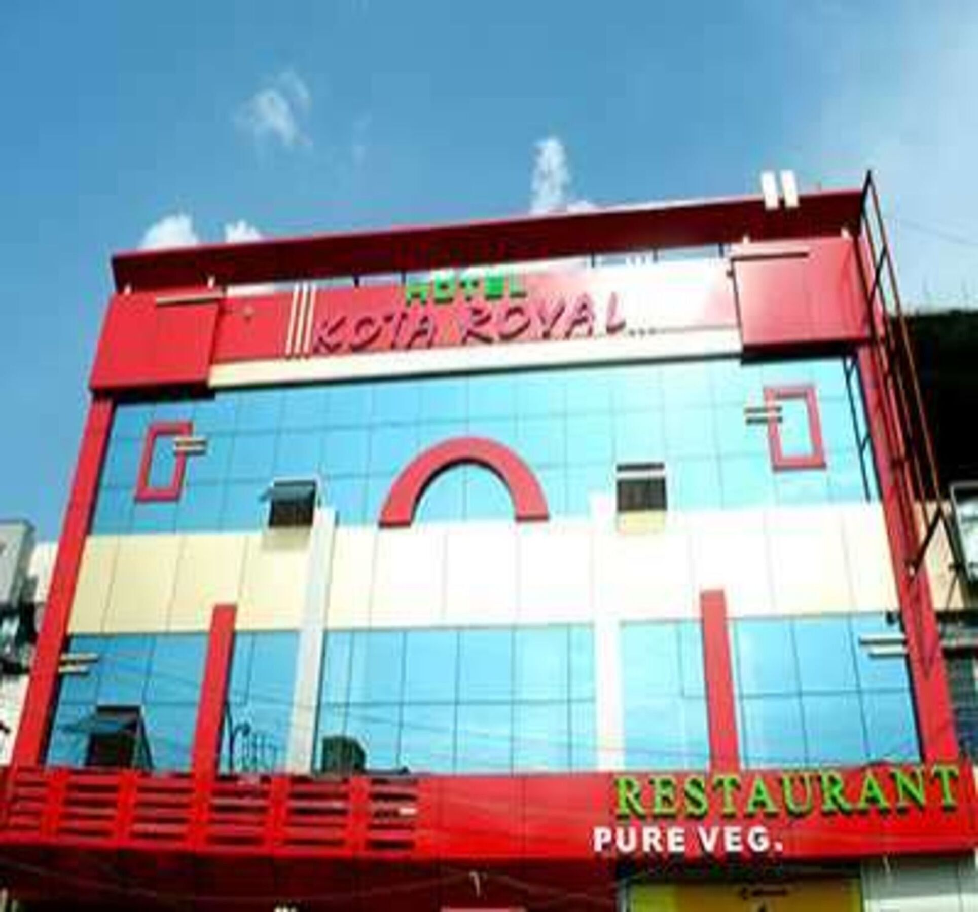 Oyo 2075 Hotel Kota Royal Exteriér fotografie